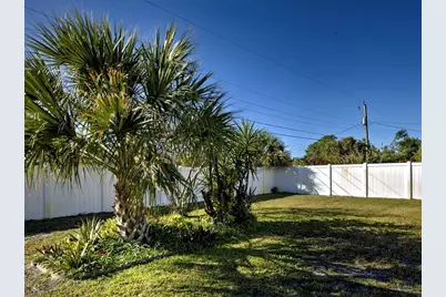 1533 Crest Drive, Englewood, FL 34223 - Photo 30