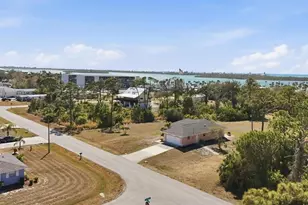 3000 Bourbon St, Englewood, FL 34224 - Photo 8