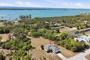 3000 Bourbon St, Englewood, FL 34224 - Photo 6