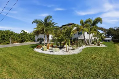 9326 Panama Circle, Port Charlotte, FL 33981 - Photo 50