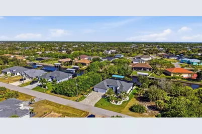 9326 Panama Circle, Port Charlotte, FL 33981 - Photo 56