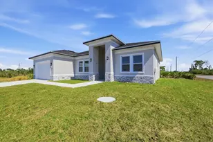 17 Beam Ct, Placida, FL 33946 - Photo 2