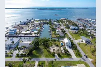 46 Harbor Lane, Englewood, FL 34223 - Photo 32