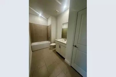 8140 Saint Kitts Circle, Englewood, FL 34224 - Photo 14
