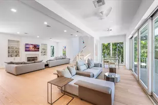 2021 20th St W, Boca Grande, FL 33921 - Photo 10