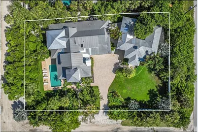 2021 20th Street W, Boca Grande, FL 33921 - Photo 2