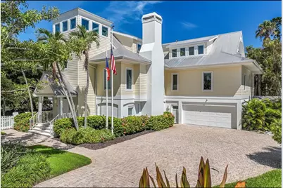 2021 20th Street W, Boca Grande, FL 33921 - Photo 4