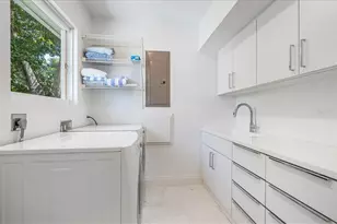 2021 20th St W, Boca Grande, FL 33921 - Photo 34