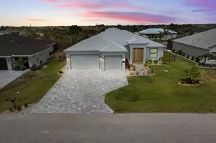 10115 Longbranch St, Port Charlotte, FL 33981 - Photo 1