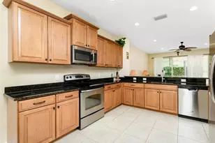 10751 Lerwick Cir, Englewood, FL 34223 - Photo 20