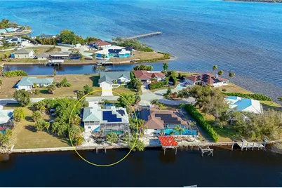 12403 Cole Avenue, Port Charlotte, FL 33981 - Photo 2