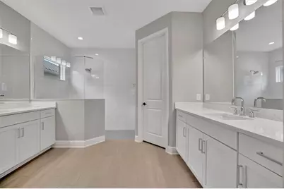 10182 Crystal Isle Circle, Sarasota, FL 34241 - Photo 18