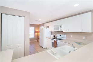 8101 Memory Ln, Rotonda West, FL 33947 - Photo 10