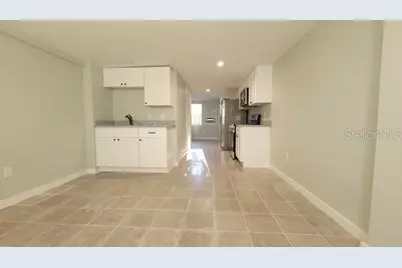 148 Cleveland Drive #1A, Sarasota, FL 34236 - Photo 6