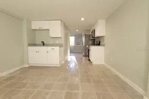 148 Cleveland Dr, Sarasota, FL 34236 - Photo 6