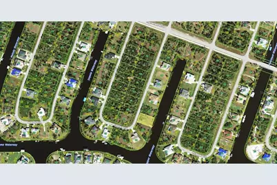 9398 Impala Cir, Port Charlotte, FL 33981 - Photo 4