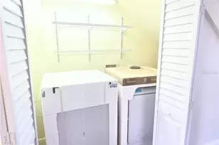 6221 NW 37th Terrace, Virginia Gardens, FL 33166 - Photo 14