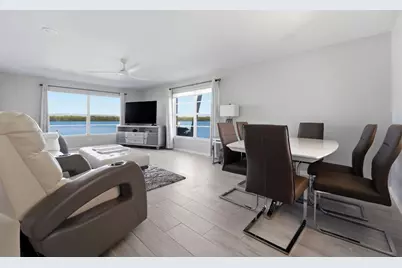 4440 Exeter Drive #106, Longboat Key, FL 34228 - Photo 6