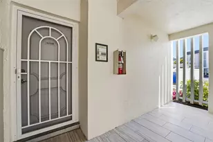 4440 Exeter Dr, Longboat Key, FL 34228 - Photo 2