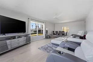 4440 Exeter Dr, Longboat Key, FL 34228 - Photo 8