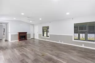 5705 Holiday Park Blvd, North Port, FL 34287 - Photo 8