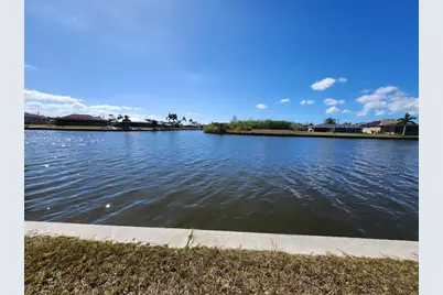 15332 Alsask Circle, Port Charlotte, FL 33981 - Photo 4