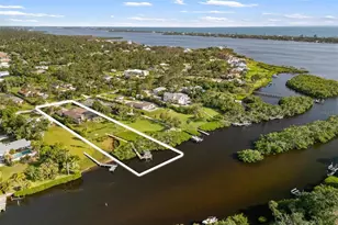 1415 Bayshore Dr, Englewood, FL 34223 - Photo 82