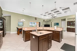 174 Rotonda Blvd E, Rotonda West, FL 33947 - Photo 18