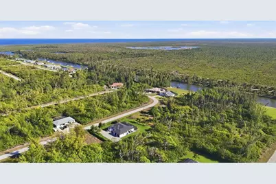 10726 Kearsarge Circle, Port Charlotte, FL 33981 - Photo 4