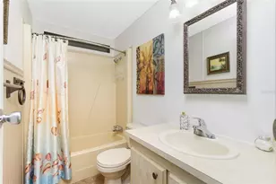 532 Walnut Cir, Venice, FL 34285 - Photo 16