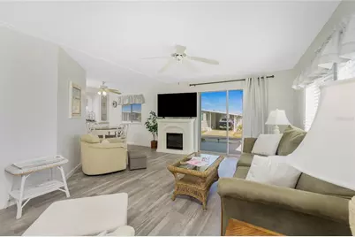 532 Walnut Circle, Venice, FL 34285 - Photo 14