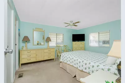 532 Walnut Circle, Venice, FL 34285 - Photo 18