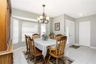 3200 Emerald Ln, North Port, FL 34286 - Photo 6