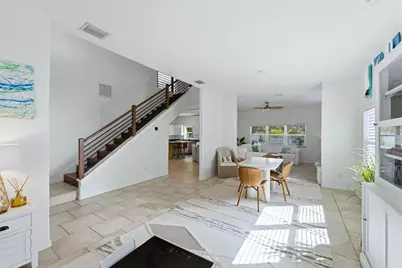 236 15th Avenue SE, Saint Petersburg, FL 33701 - Photo 8