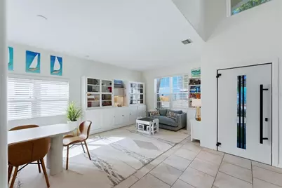 236 15th Avenue SE, Saint Petersburg, FL 33701 - Photo 4