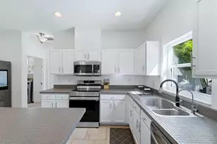 236 15th Ave SE, Saint Petersburg, FL 33701 - Photo 12