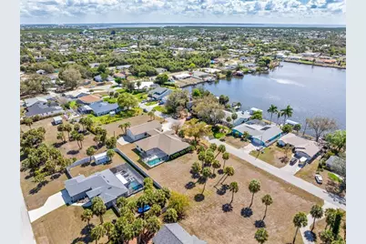 18412 Meyer Avenue, Port Charlotte, FL 33948 - Photo 18