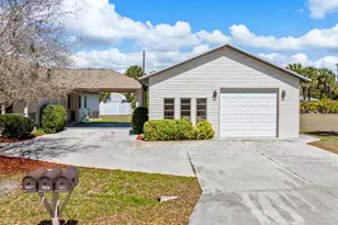 18412 Meyer Ave, Port Charlotte, FL 33948 - Photo 10