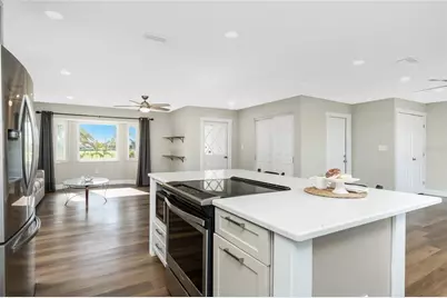 72 Oakland Hills Court, Rotonda West, FL 33947 - Photo 14