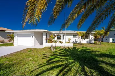 72 Oakland Hills Court, Rotonda West, FL 33947 - Photo 6