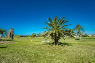 72 Oakland Hills Ct, Rotonda West, FL 33947 - Photo 42