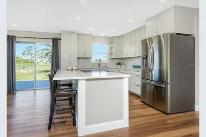 72 Oakland Hills Court, Rotonda West, FL 33947 - Photo 12