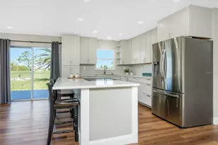 72 Oakland Hills Ct, Rotonda West, FL 33947 - Photo 12