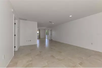 31 Oakland Hills Court, Rotonda West, FL 33947 - Photo 10