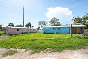 1695 Manor Rd, Englewood, FL 34223 - Photo 16