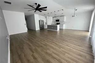 112 Oakwood Ct, Rotonda West, FL 33947 - Photo 10