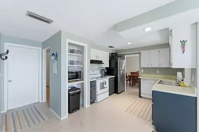 47 Oakland Hills Place, Rotonda West, FL 33947 - Photo 14