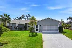 47 Oakland Hills Pl, Rotonda West, FL 33947 - Photo 2