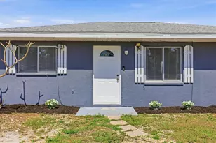 564 Leach St, Englewood, FL 34223 - Photo 4