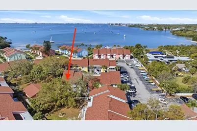 4230 36th Avenue S #A, Saint Petersburg, FL 33711 - Photo 2